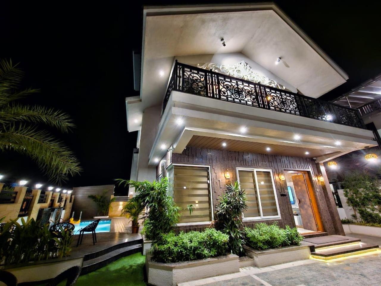 Premium Chalet Lonavala Exterior foto